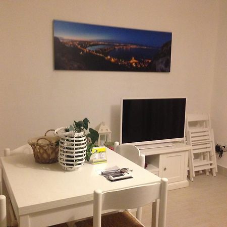 Car'Loft Beachside Κάλιαρι Δωμάτιο φωτογραφία